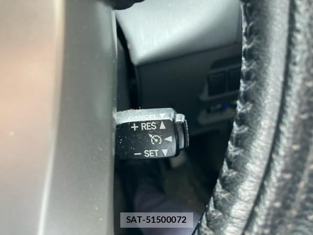 Toyota PRIUS ALPHA 2011-12 7619385-18