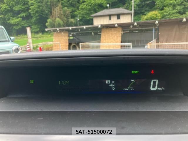 Toyota PRIUS ALPHA 2011-12 7619385-19