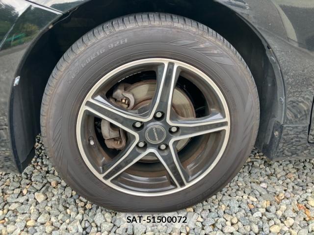 Toyota PRIUS ALPHA 2011-12 7619385-3