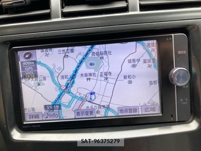 Toyota PRIUS ALPHA 2014-02 7619388-20