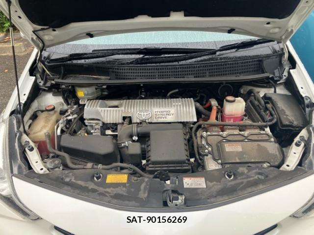 Toyota PRIUS ALPHA 2015-05 7619375-12
