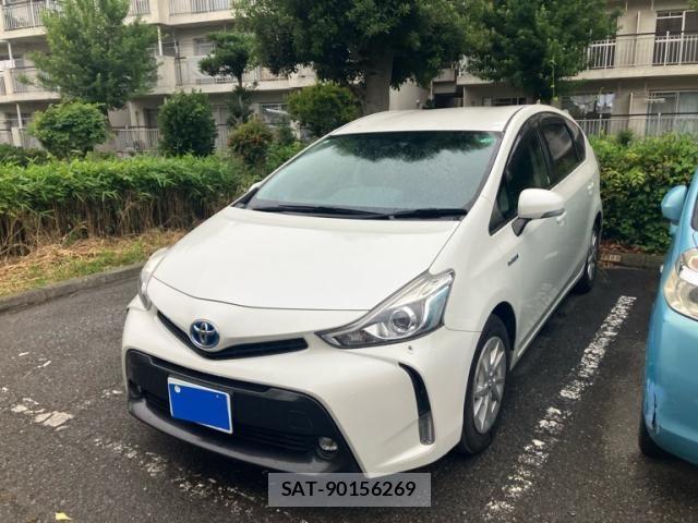 Toyota PRIUS ALPHA 2015-05 7619375-2