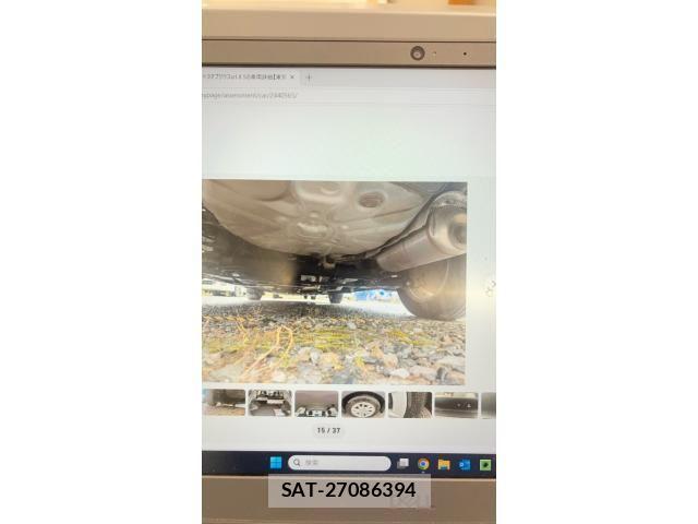 Toyota PRIUS ALPHA 2012-11 7619380-15