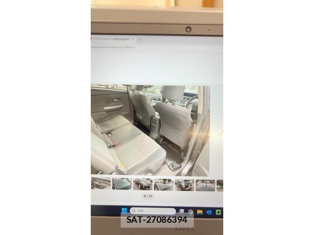 Toyota PRIUS ALPHA 2012-11 7619380-8