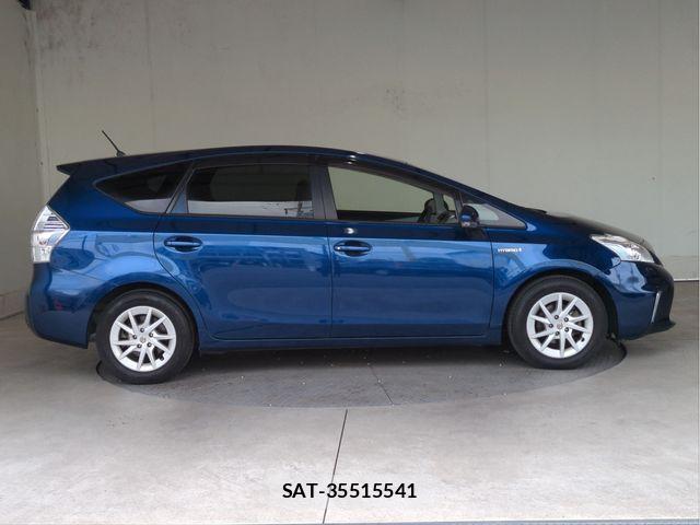 Toyota PRIUS ALPHA 2014-01 7619372-17