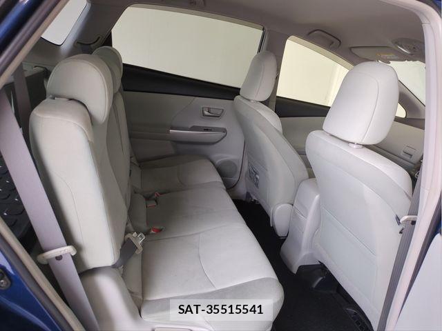 Toyota PRIUS ALPHA 2014-01 7619372-27
