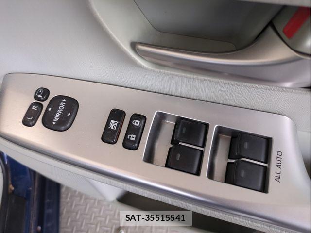 Toyota PRIUS ALPHA 2014-01 7619372-29