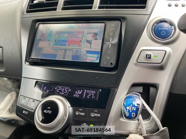 Toyota PRIUS ALPHA 2013-06 7619383-15