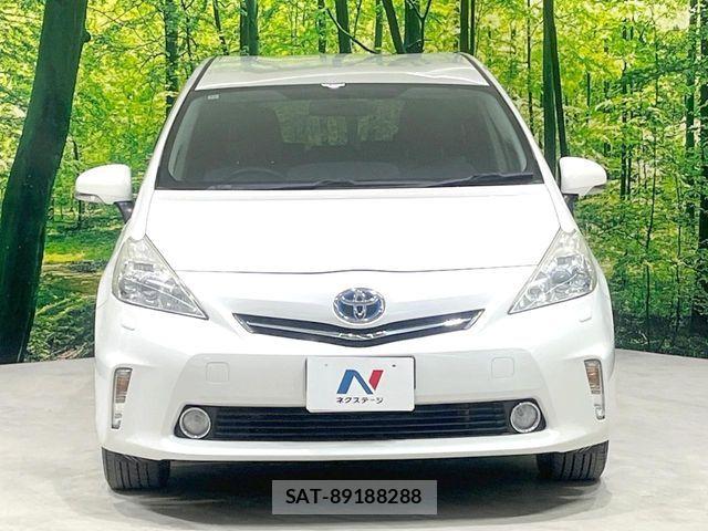 Toyota PRIUS ALPHA 2013-03 7619369-13