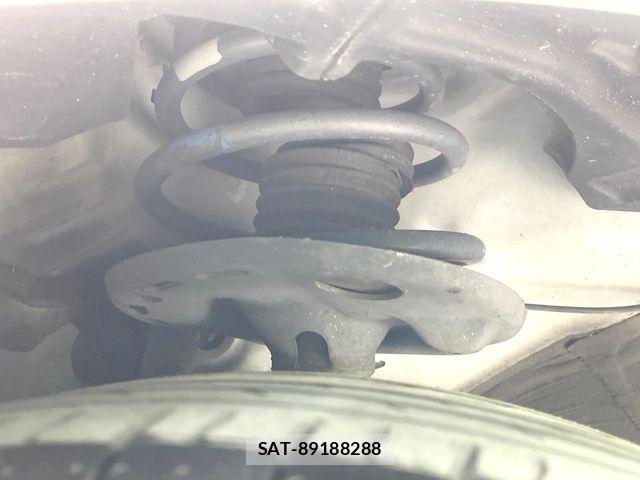 Toyota PRIUS ALPHA 2013-03 7619369-19