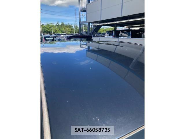 Toyota PRIUS ALPHA 2011-08 7619395-11