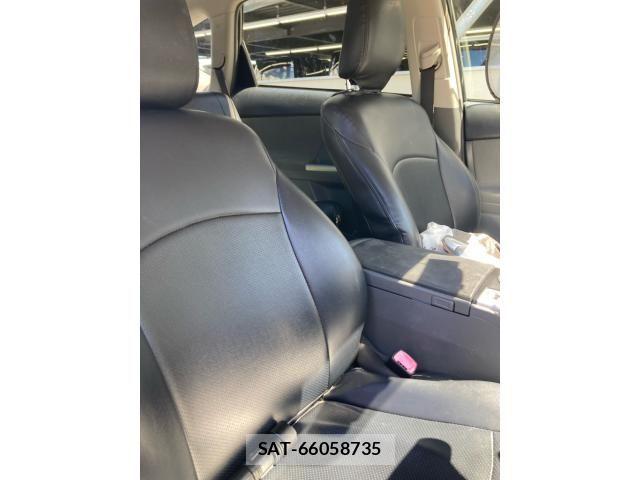 Toyota PRIUS ALPHA 2011-08 7619395-14