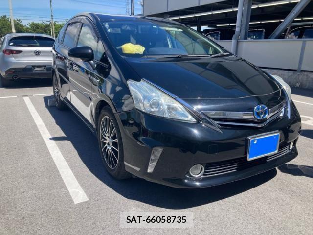 Toyota PRIUS ALPHA 2011-08 7619395-1