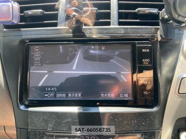 Toyota PRIUS ALPHA 2011-08 7619395-22