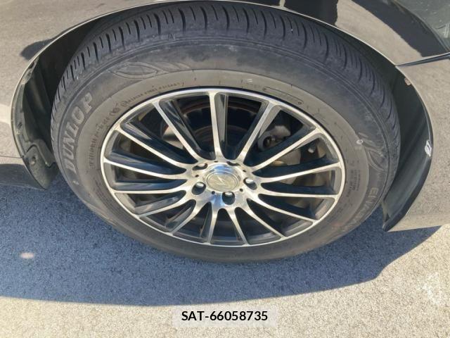 Toyota PRIUS ALPHA 2011-08 7619395-5