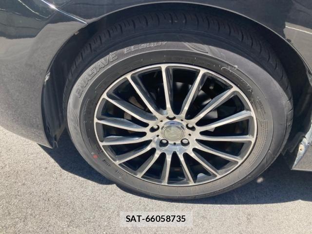 Toyota PRIUS ALPHA 2011-08 7619395-8