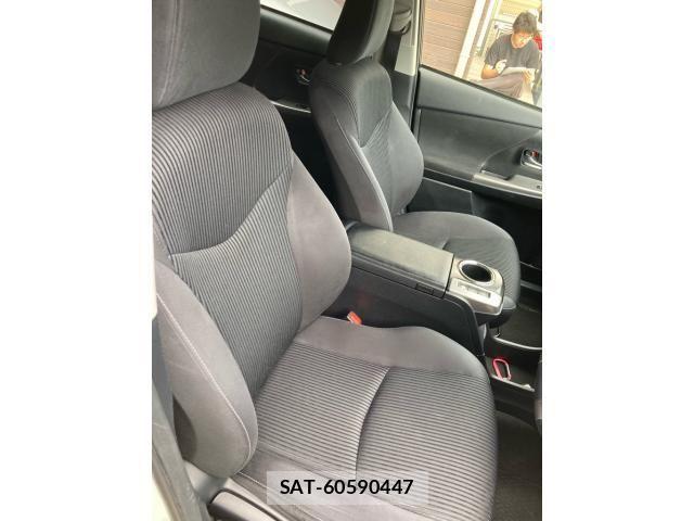 Toyota PRIUS ALPHA 2015-09 7619379-8