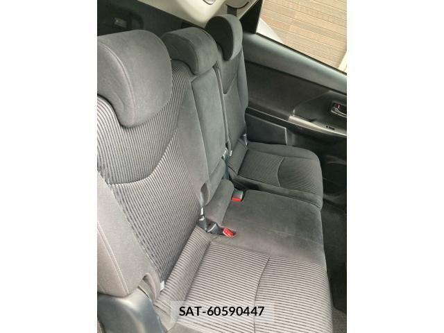 Toyota PRIUS ALPHA 2015-09 7619379-9