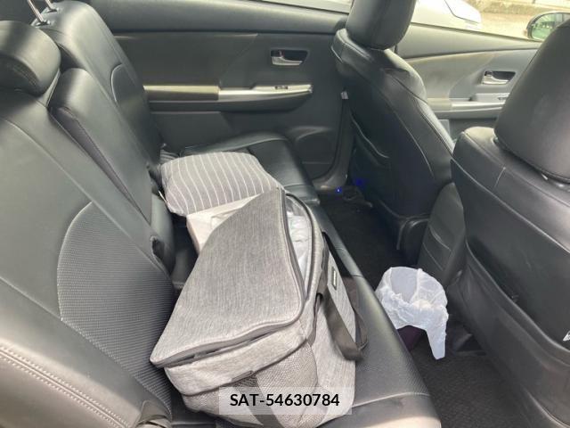 Toyota PRIUS ALPHA 2014-01 7619389-10