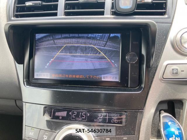 Toyota PRIUS ALPHA 2014-01 7619389-19