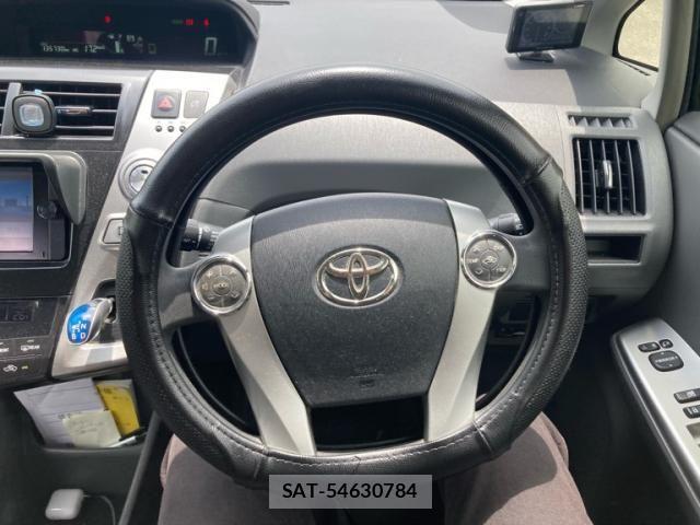 Toyota PRIUS ALPHA 2014-01 7619389-4