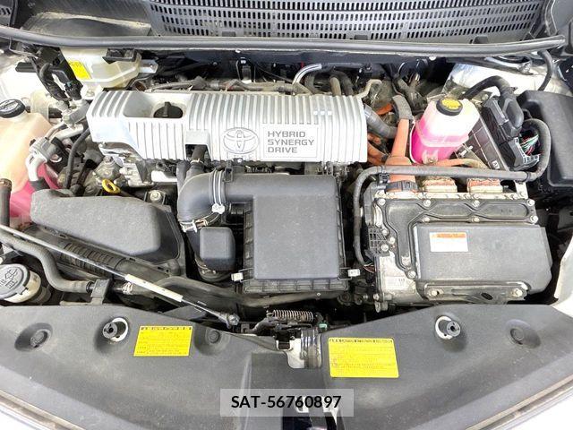Toyota PRIUS ALPHA 2013-01 7619373-16