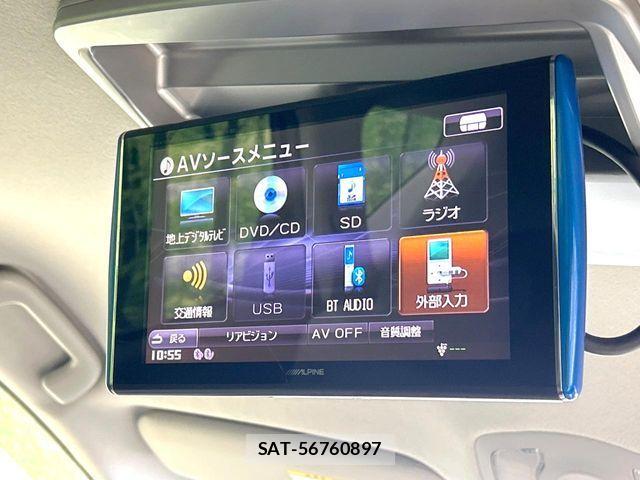 Toyota PRIUS ALPHA 2013-01 7619373-3