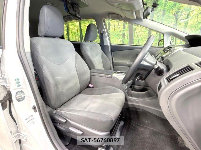 Toyota PRIUS ALPHA 2013-01 7619373-6