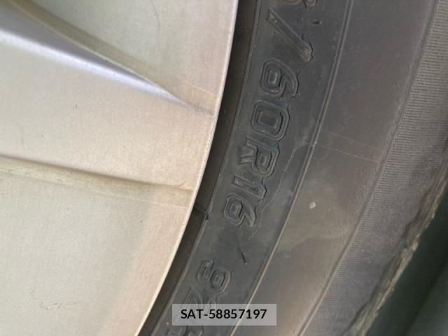 Toyota PRIUS ALPHA 2013-04 7619381-6