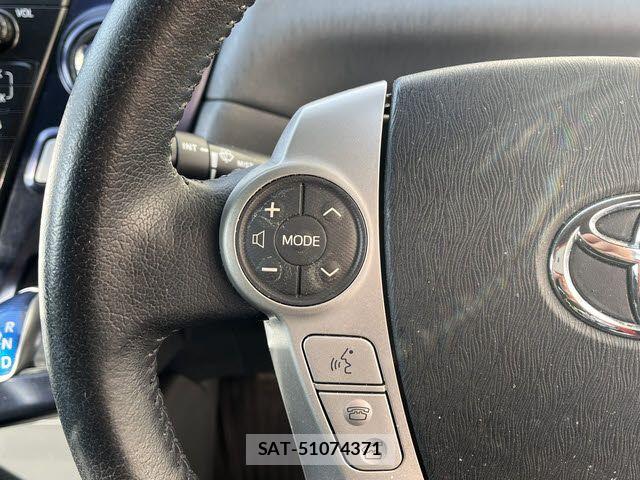 Toyota PRIUS ALPHA 2012-10 7619368-5