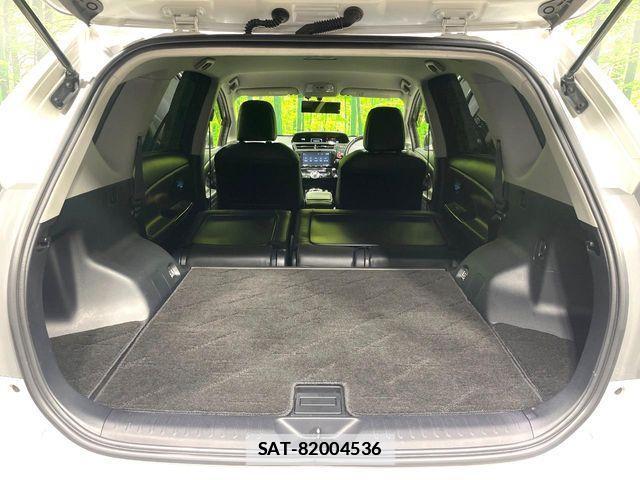 Toyota PRIUS ALPHA 2017-02 7727511-11