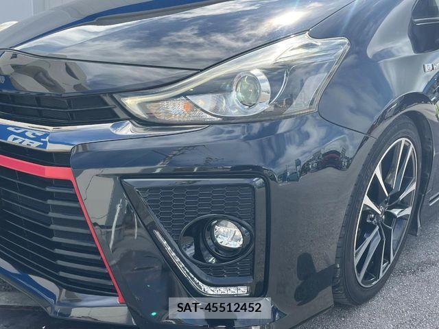Toyota PRIUS ALPHA 2016-03 7727513-12