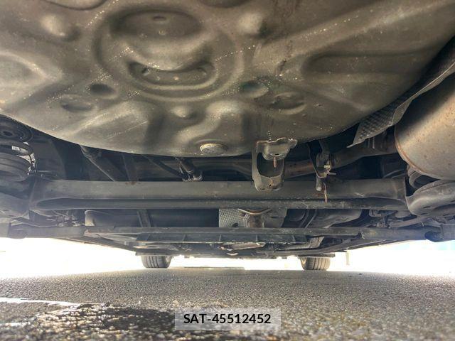Toyota PRIUS ALPHA 2016-03 7727513-19