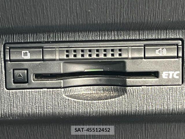 Toyota PRIUS ALPHA 2016-03 7727513-5