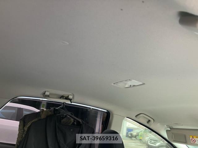 Toyota PRIUS ALPHA 2018-03 7727522-13