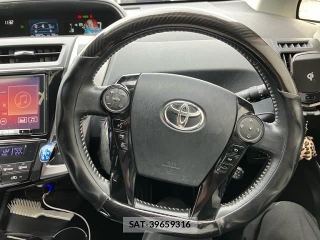 Toyota PRIUS ALPHA 2018-03 7727522-17