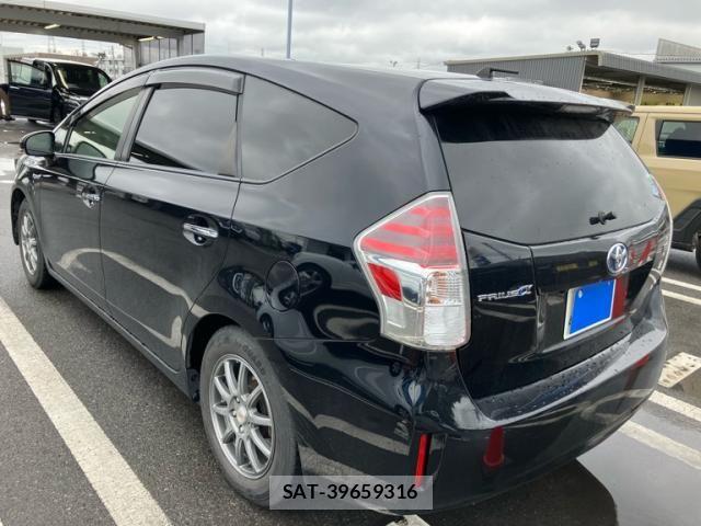 Toyota PRIUS ALPHA 2018-03 7727522-3