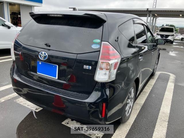 Toyota PRIUS ALPHA 2018-03 7727522-5