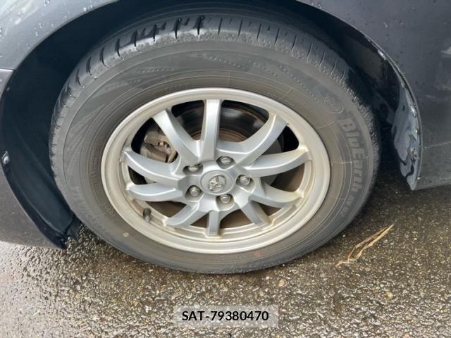 Toyota PRIUS ALPHA 2011-12 7727560-8