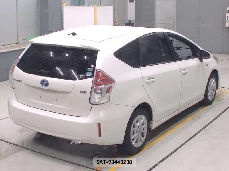 Toyota  2015-06 7718539-1