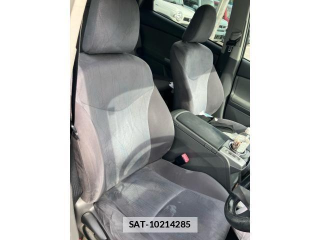 Toyota PRIUS ALPHA 2011-08 7727563-12