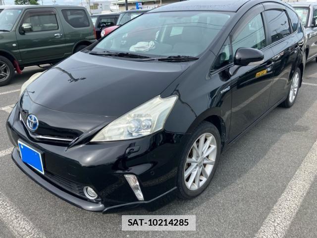 Toyota PRIUS ALPHA 2011-08 7727563-1
