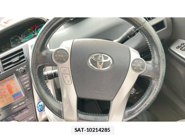 Toyota PRIUS ALPHA 2011-08 7727563-20