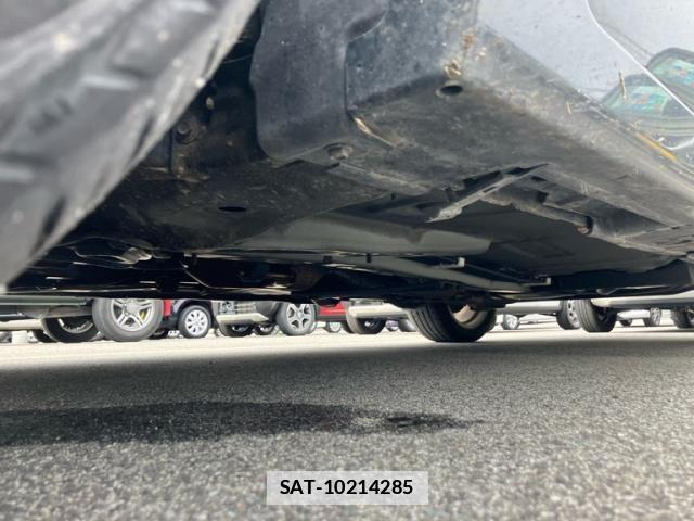 Toyota PRIUS ALPHA 2011-08 7727563-5
