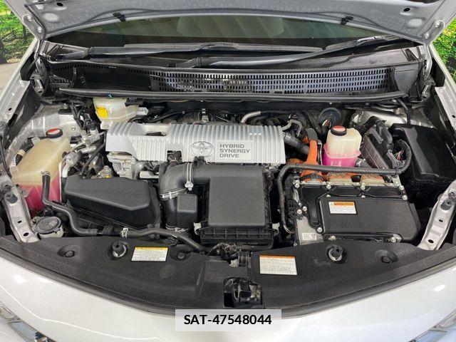 Toyota PRIUS ALPHA 2016-03 7788476-14