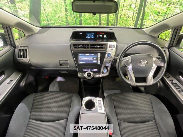 Toyota PRIUS ALPHA 2016-03 7788476-1