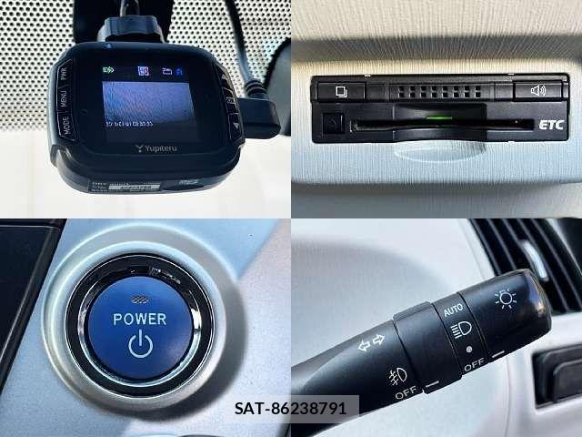 Toyota PRIUS ALPHA 2013-08 7788466-4