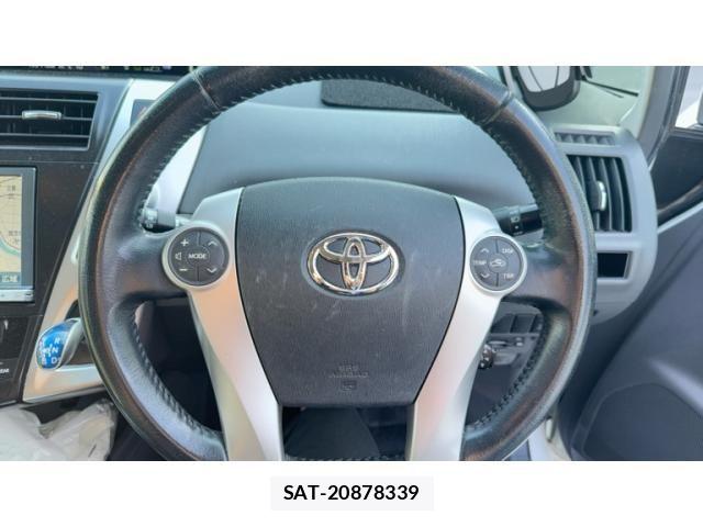 Toyota PRIUS ALPHA 2012-09 7788449-12