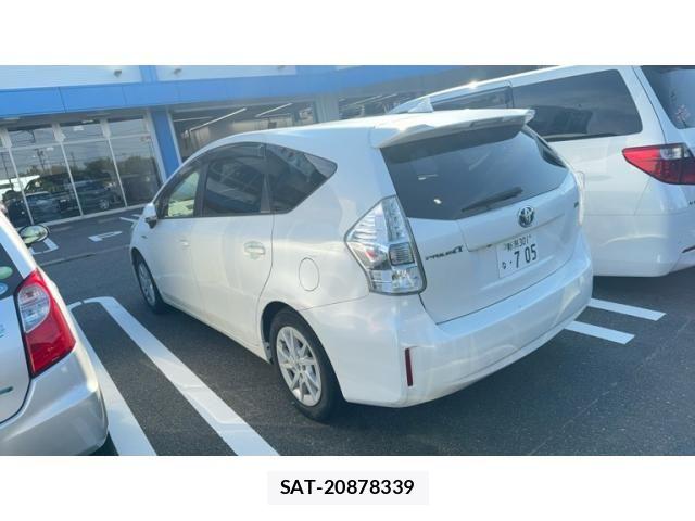 Toyota PRIUS ALPHA 2012-09 7788449-1