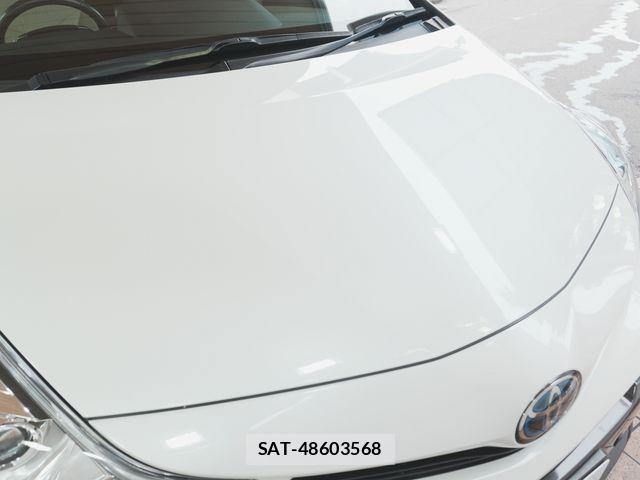 Toyota PRIUS ALPHA 2014-11 7788489-12